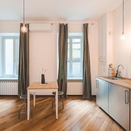 Apartament La Stazione Degli Artisti Triest Zewnętrze zdjęcie