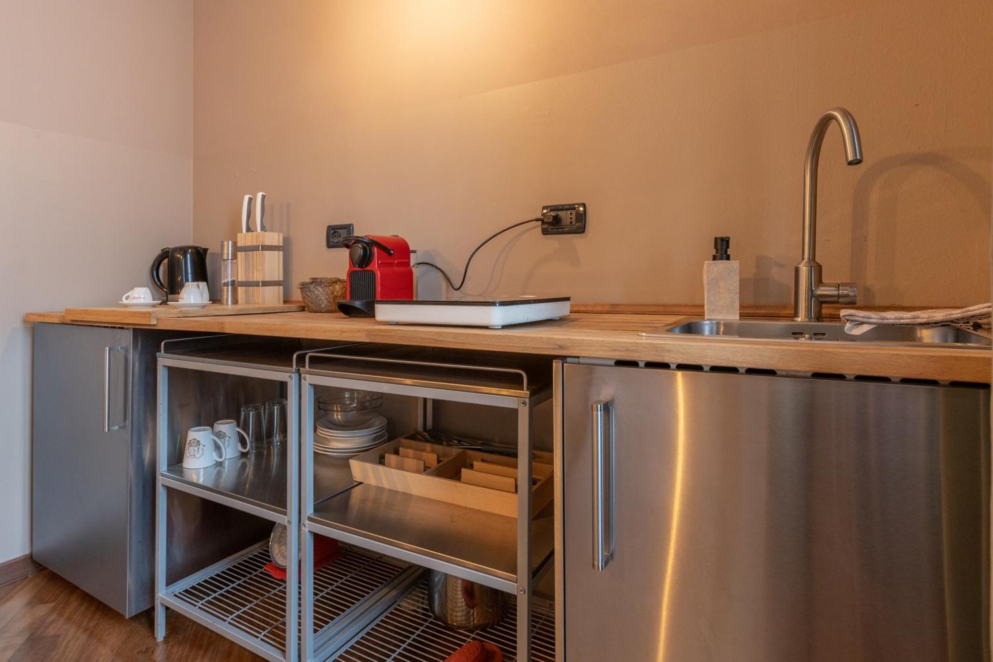 Apartament La Stazione Degli Artisti Triest Zewnętrze zdjęcie